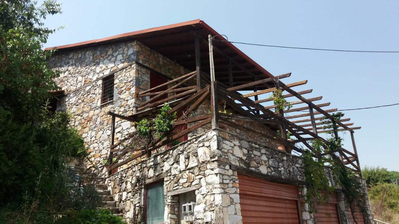 Stonehouse 2 Bedroom Chalet On Olympus Amazing View Pétra Zewnętrze zdjęcie