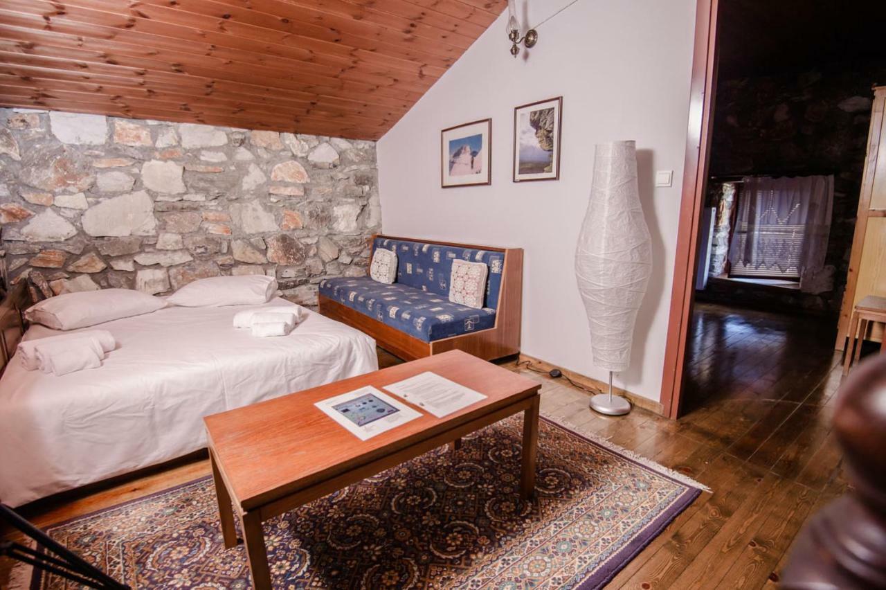Stonehouse 2 Bedroom Chalet On Olympus Amazing View Pétra Zewnętrze zdjęcie
